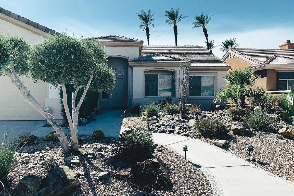 Desert planting and decorative gravel for Rio Verde, AZ properties